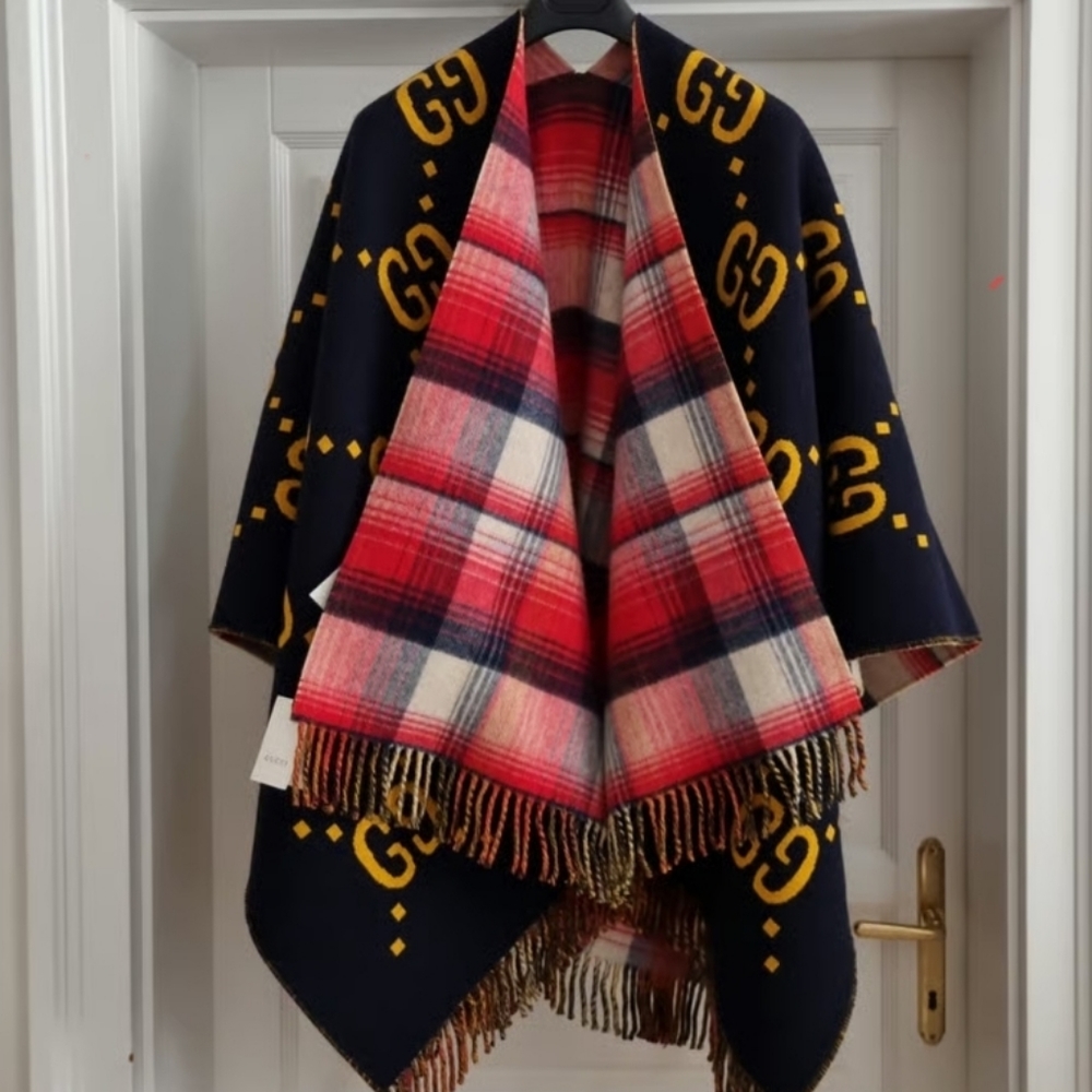 Gucci wool poncho/cape